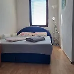 Ajla Lejlighed *